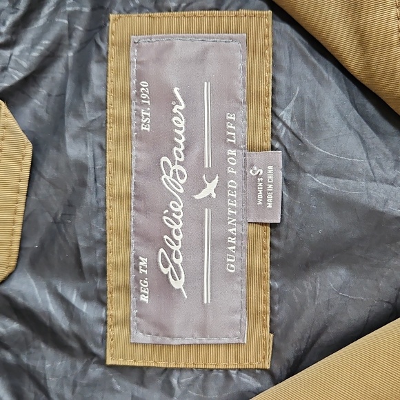 Eddie Bauer Raincoat - Picture 5 of 10